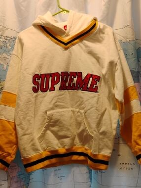 EUC Supreme Hockey Sweatshirt Hooded